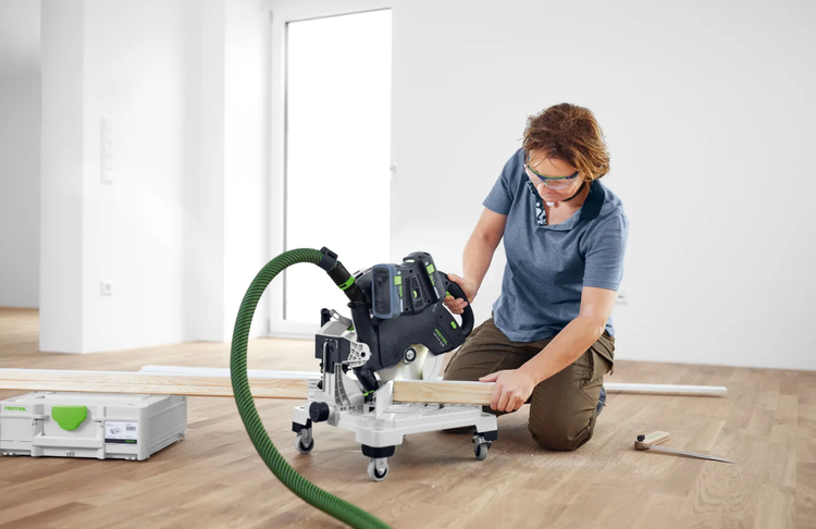 اره فارسی بر شارژی متقارن SYMC 70 EB-پایه فستول